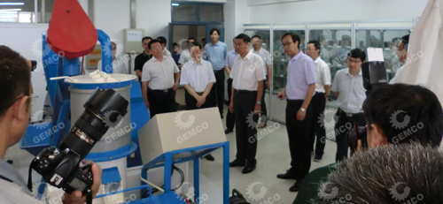 市委書記李公樂對生物質(zhì)能源機(jī)械的環(huán)保作用表示肯定 市委書記李公樂對生物質(zhì)能源機(jī)械的環(huán)保作用表示肯定